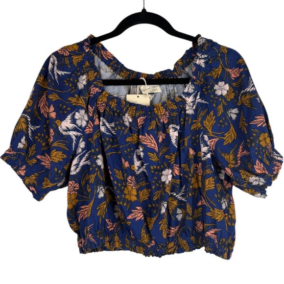 Universal Thread Tops - NWT 100% Cotton Universal Thread Cropped Floral & Birds Navy Short Sleeve-Small